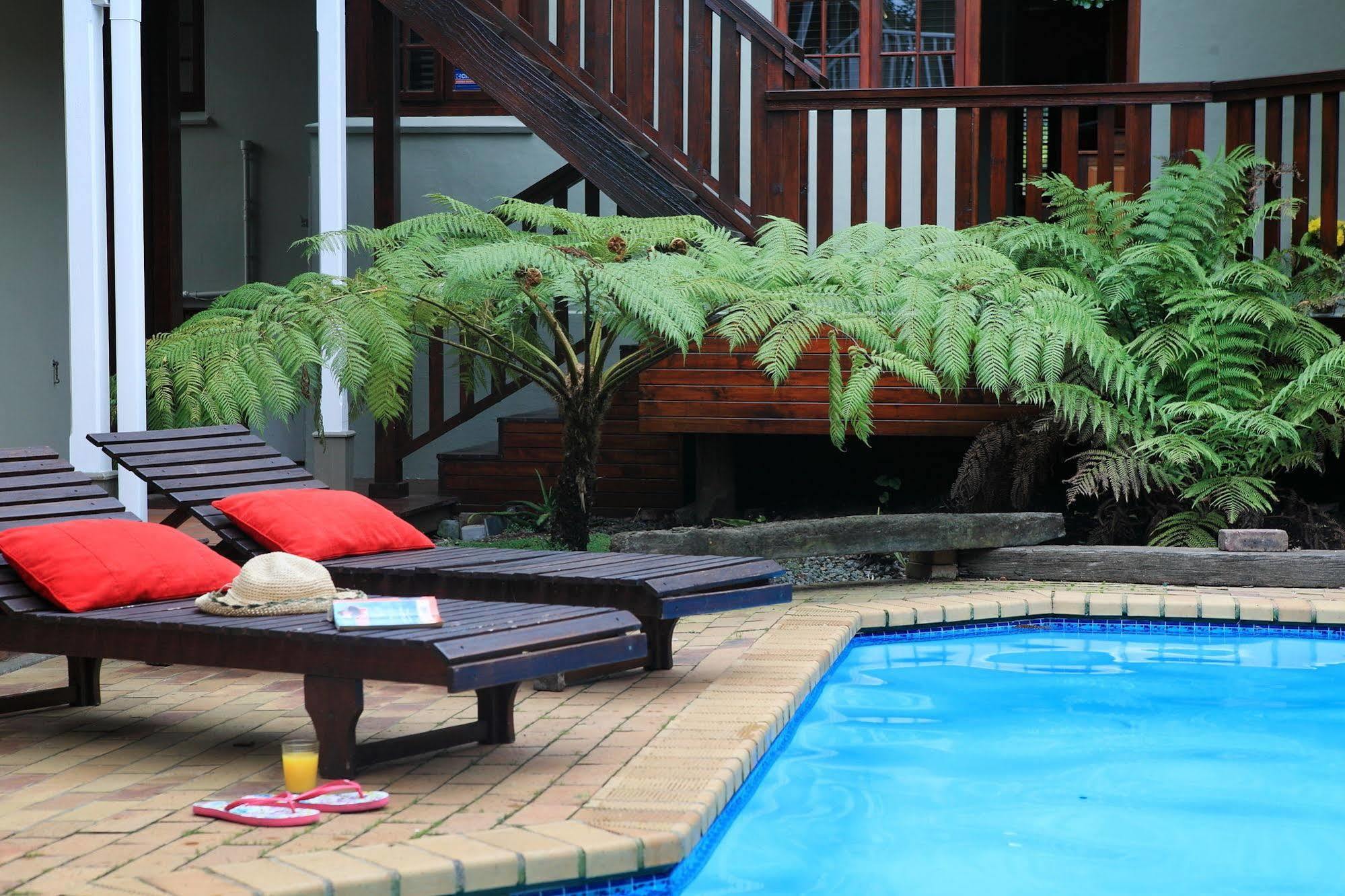 Loerie Guest Lodge George Esterno foto
